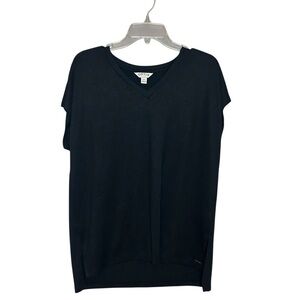 Orvis shirt short sleeve V-neck split hem size medium